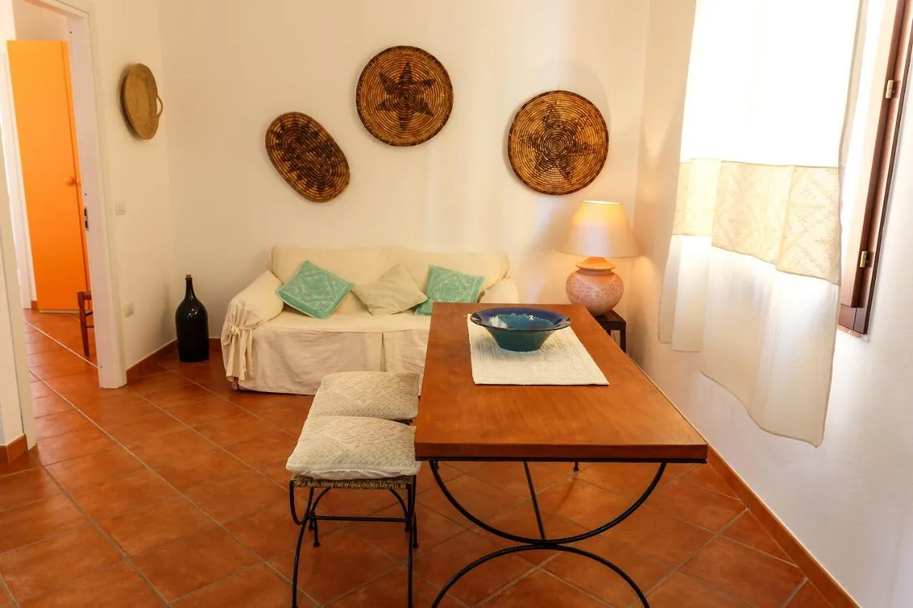 La Colbula Bed & Breakfast Castelsardo 0*,