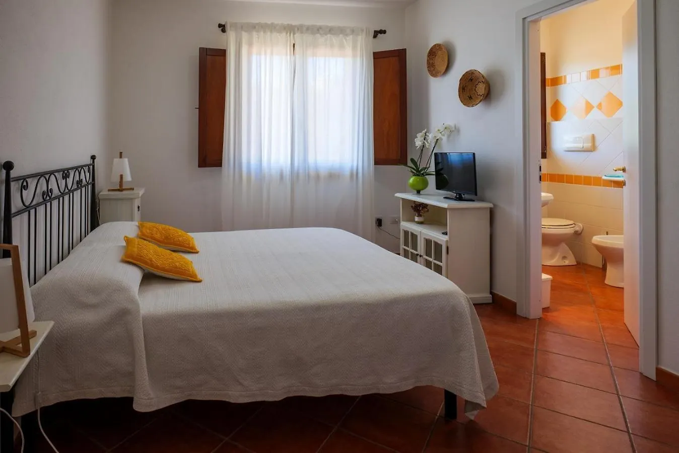 La Colbula Bed & Breakfast Castelsardo 0*,